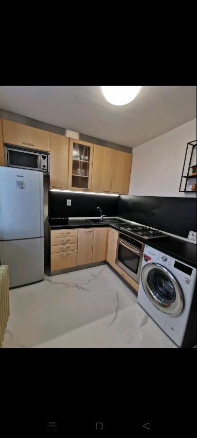 Prima Apartman Appartement Košice Buitenkant foto