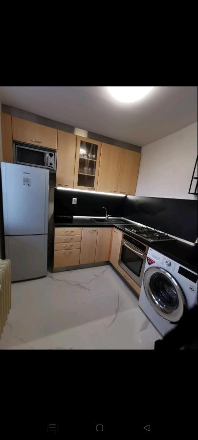 Prima Apartman Appartement Košice Buitenkant foto